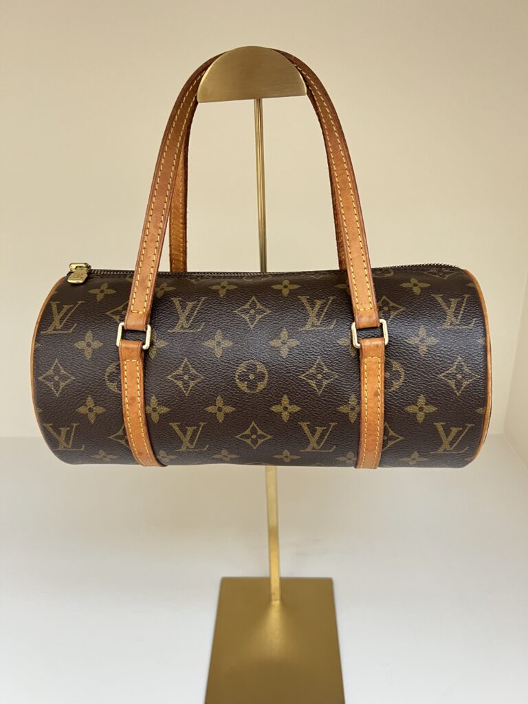 Louis Vuitton Papillon 26 Monogram