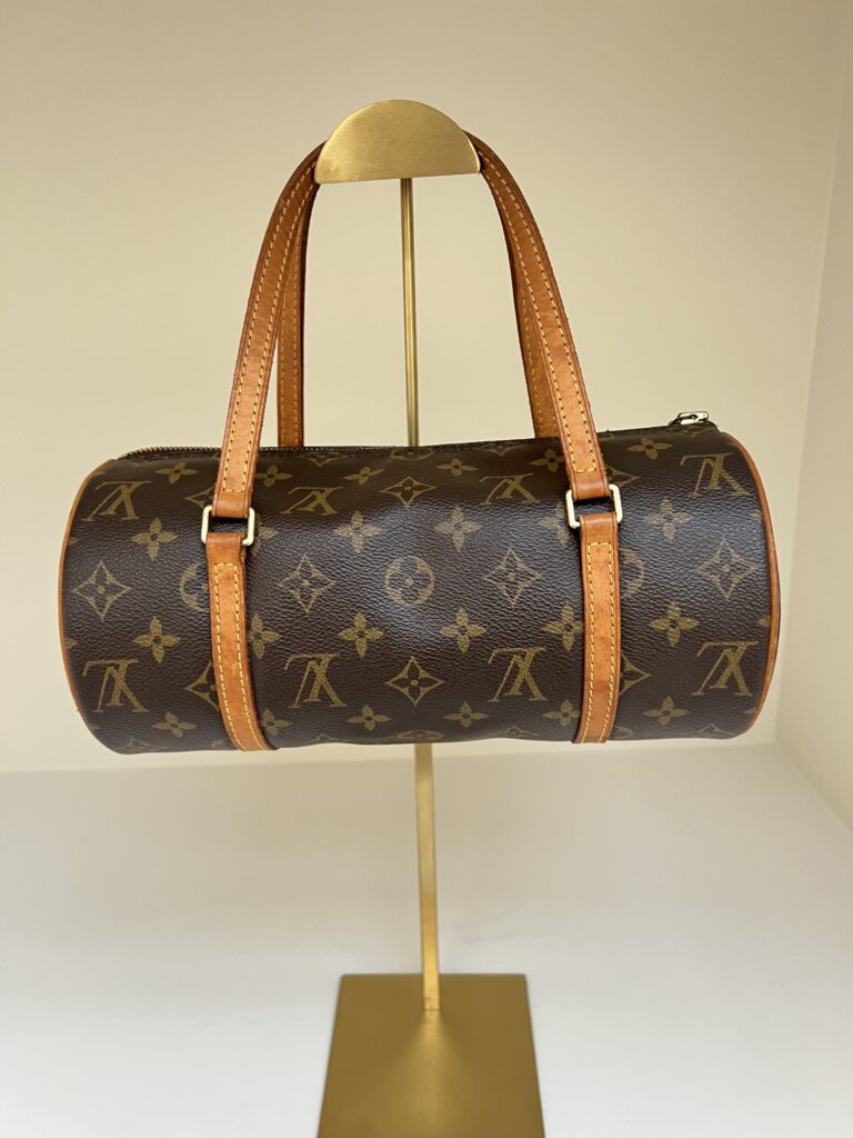 Louis Vuitton Papillon 26 Monogram
