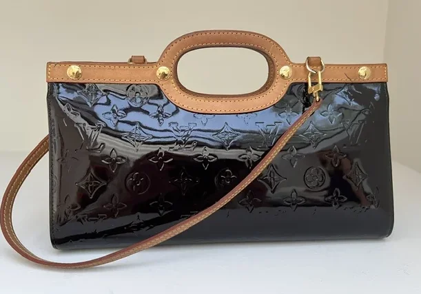 Louis Vuitton Roxbury Drive Vernis