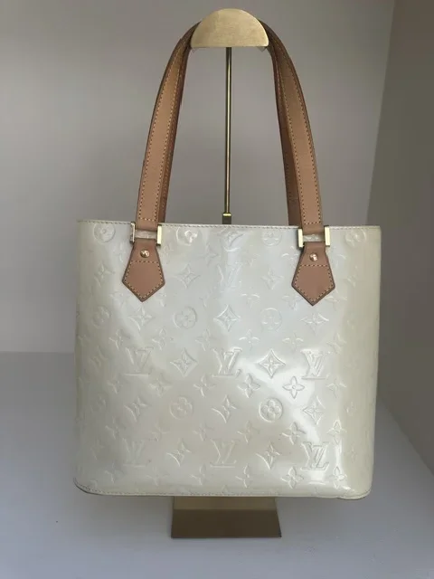 Louis Vuitton Houston Vernis Bag