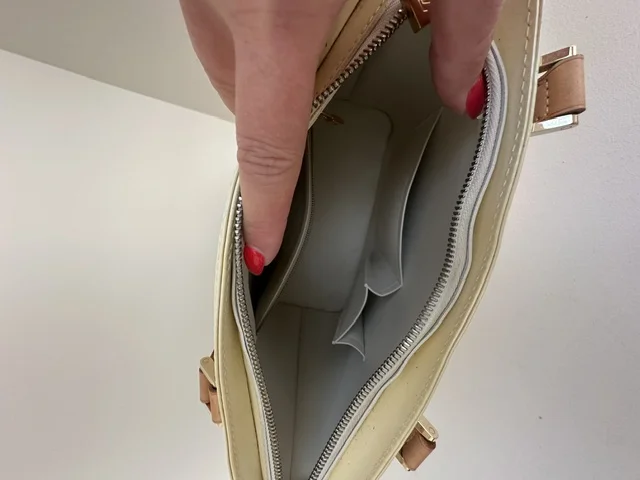 Louis Vuitton Houston Vernis Bag