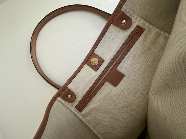Gucci GG Supreme Tote Bag