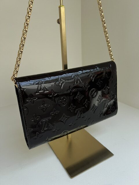 Louis Vuitton Wallet Mira Chain