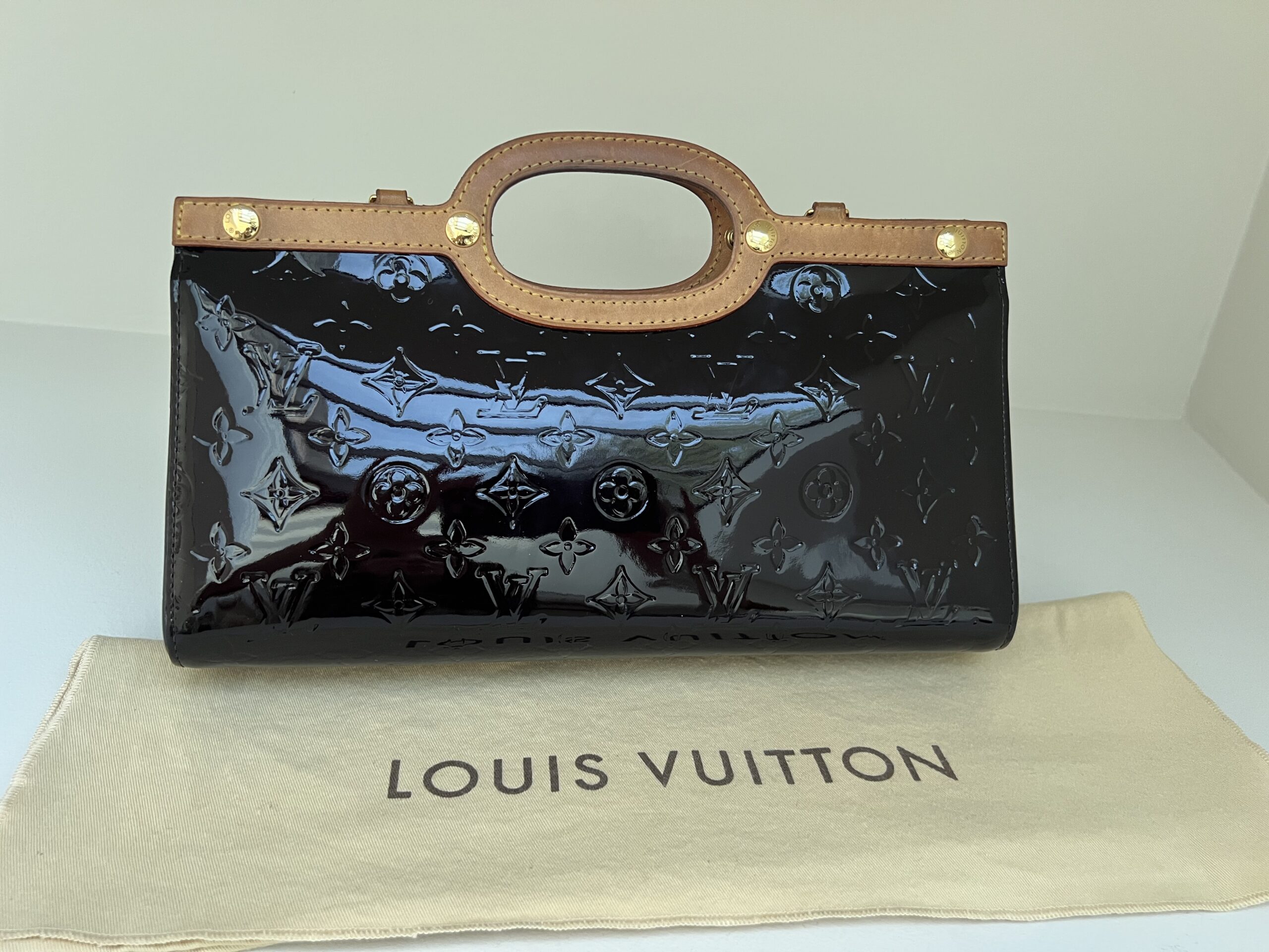 Louis Vuitton Roxbury Drive
