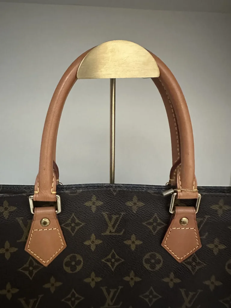 Louis Vuitton Sac Plat MM Bag
