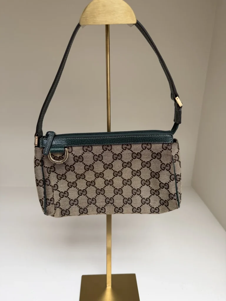 Gucci MM Schoulder Bag