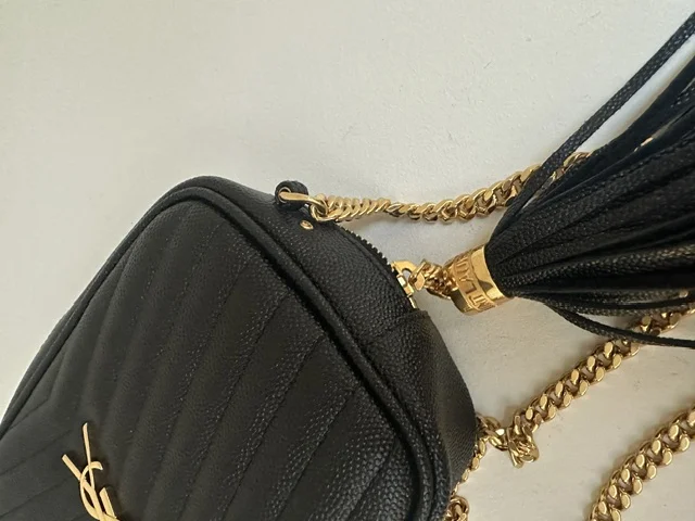 Yves Saint Laurent Lou Camera Bag