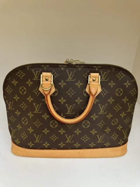 Louis Vuitton Alma GM Monogram Canvas Handbag